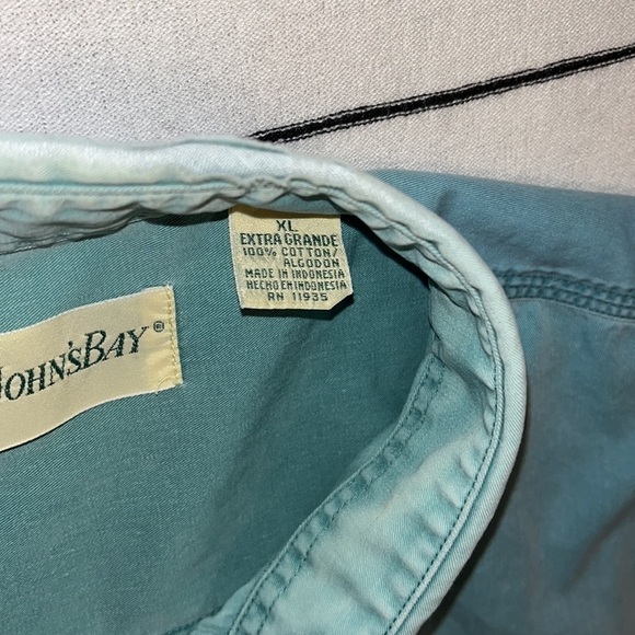 VINTAGE St. John’s Bay Button Down Shirt Size XL - Picture 11 of 14